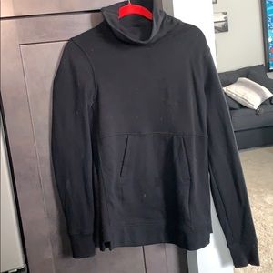 Lululemon sweatshirt